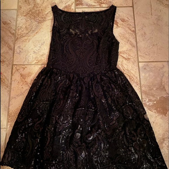 Black Sparkly Formal Dress - Picture 1 of 5